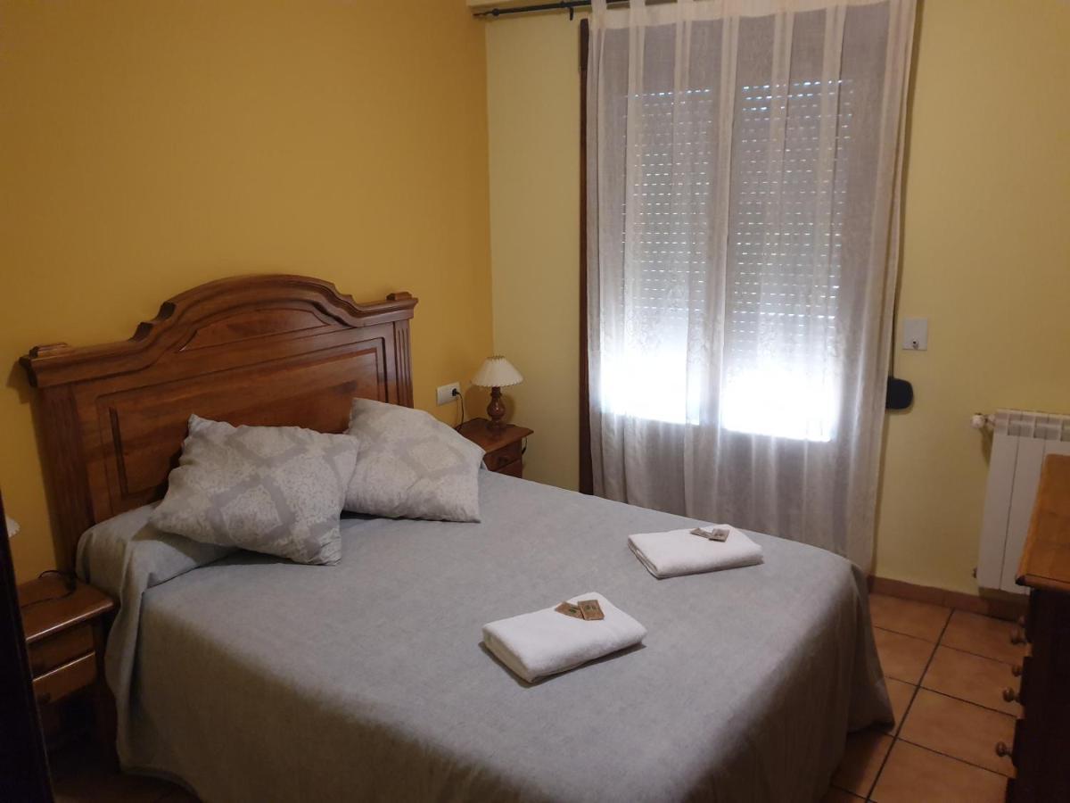 Hotel Torres de Albarracín מראה חיצוני תמונה