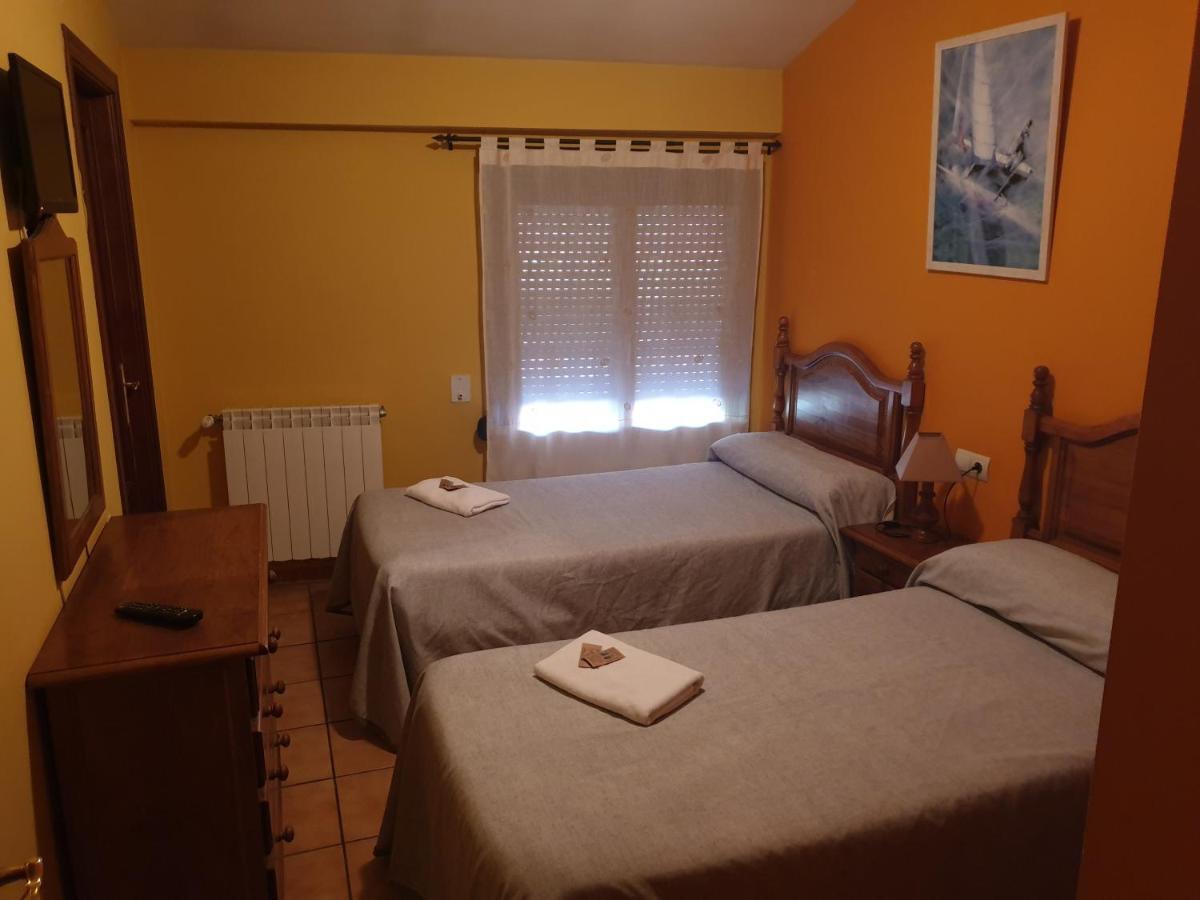 Hotel Torres de Albarracín מראה חיצוני תמונה
