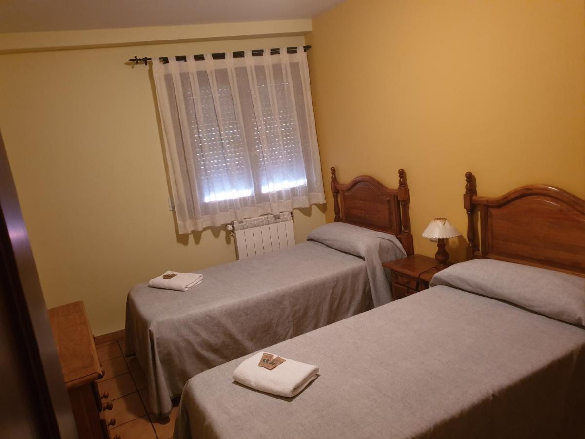 Hotel Torres de Albarracín מראה חיצוני תמונה