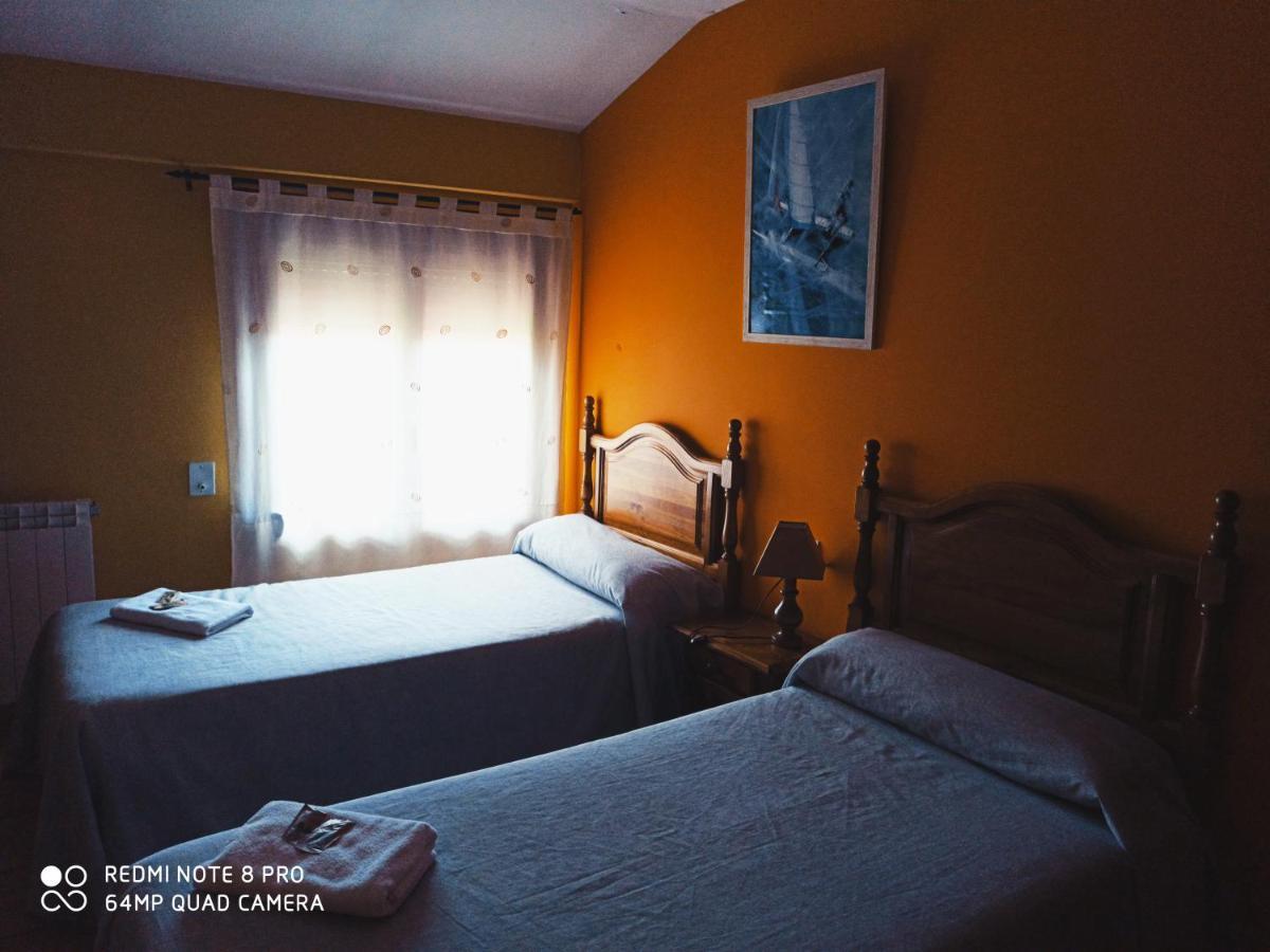 Hotel Torres de Albarracín מראה חיצוני תמונה